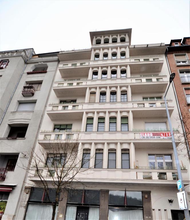 Budova, v ktorej sa apartmán nachádza