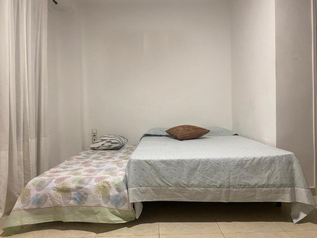 Imagem da galeria de Habitacion 10 minutos de la Catedral de Murcia y malecon 3 min em Múrcia