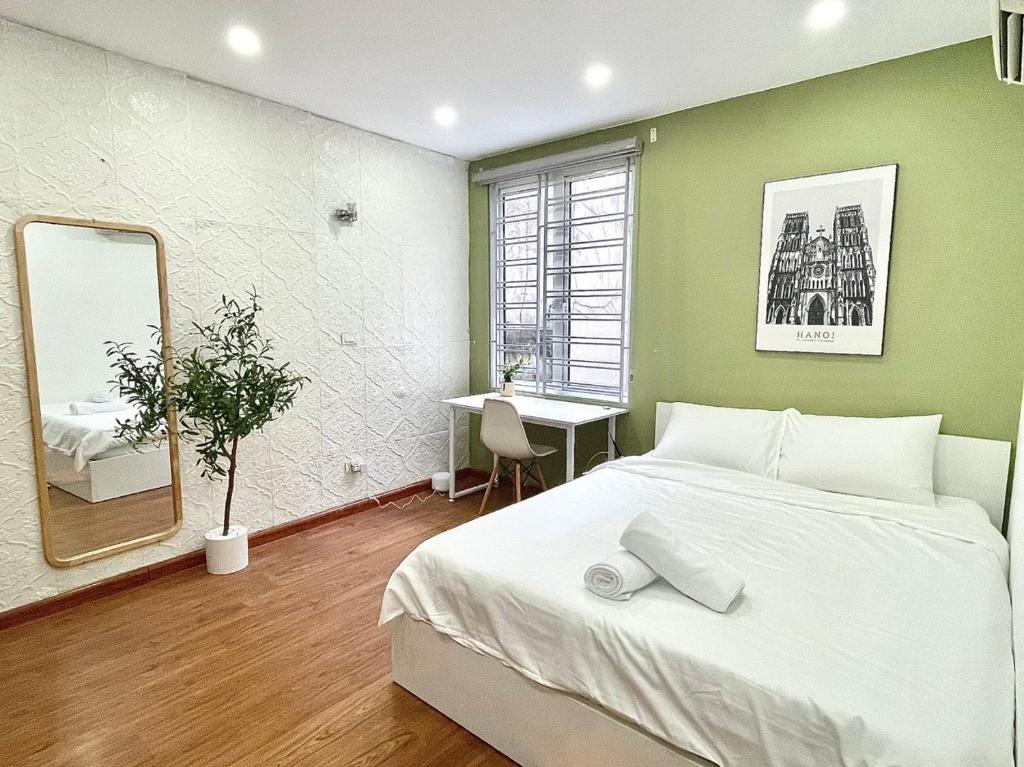 Postel nebo postele na pokoji v ubytování Hidden Paradise Apartment- 3 bedrooms -3 floors