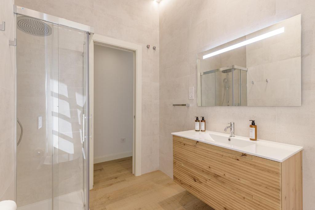 Marques de Velazquez II by Caleta Homes - 19