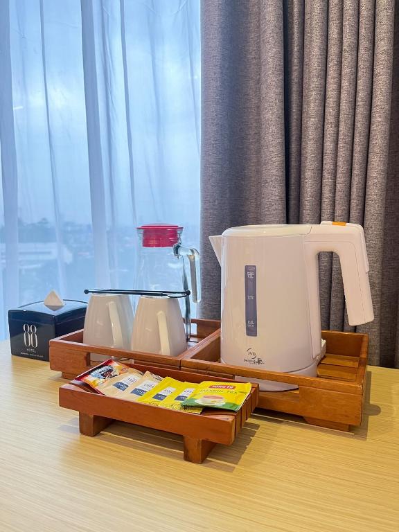 Kaffi- og teaðstaða á Hotel 88 Embong Malang Tunjungan Surabaya by WH - Breakfast with The Best View on The Highest Floor and Strategic Location in The City Center