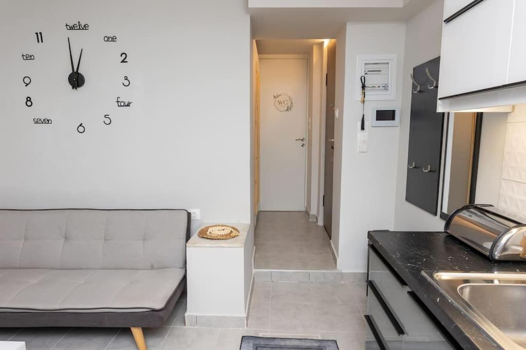 Posezení v ubytování Elegant Apartment Piraeus