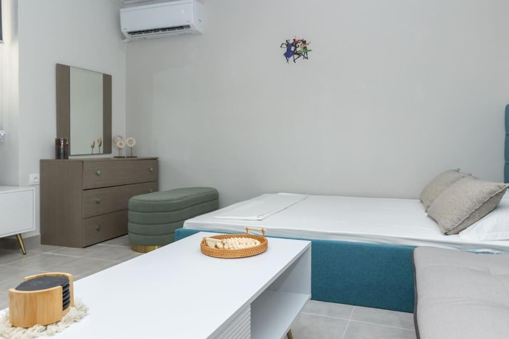 Posezení v ubytování Elegant Apartment Piraeus