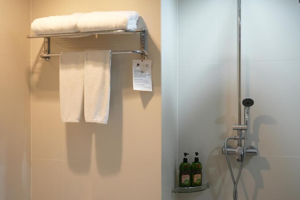 Royal Suite Hotel Bangkok - Resim 25