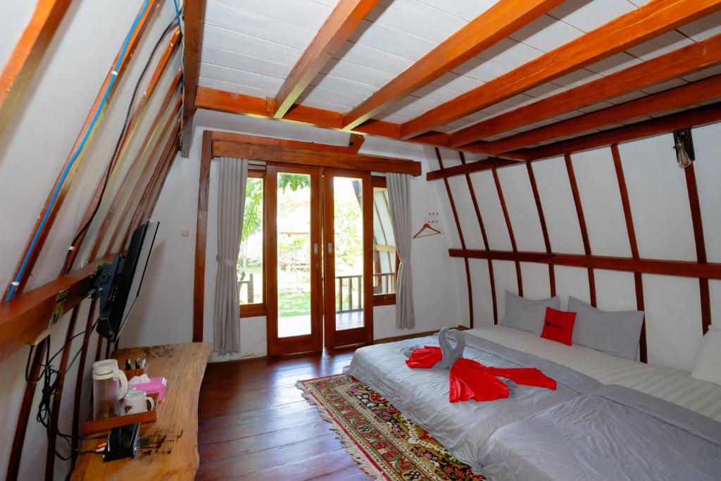 RedDoorz Syariah near Lombok Epicentrum Mall - Habitación Doble Familiar