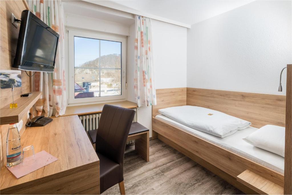 Flair Hotel Gasthof zum Hirsch - Chambre Simple Économique