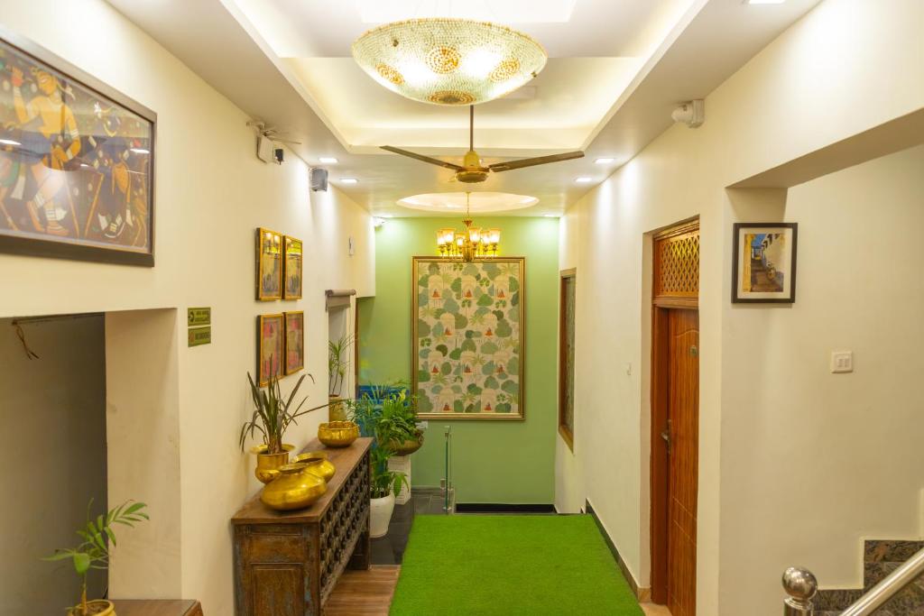 Fotografie z fotogalerie ubytování Hotel Sethi Legacy v destinaci Haridvár