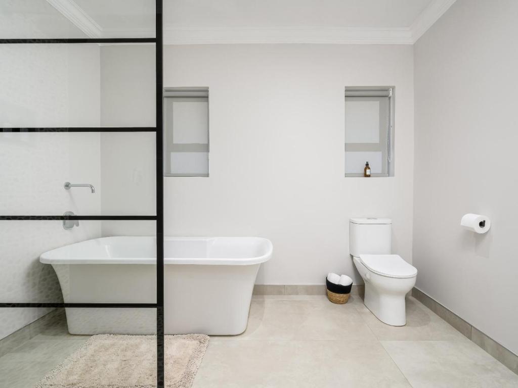 Un baño de Nadora's Rest