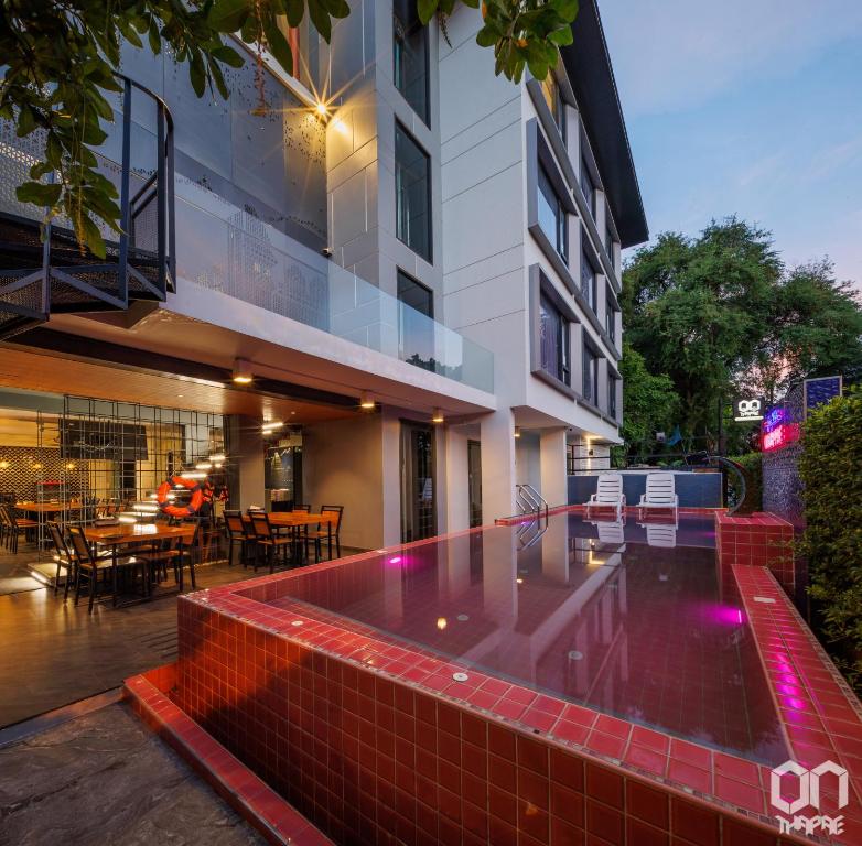 ON Thapae Gate Chiangmai - Resim 2