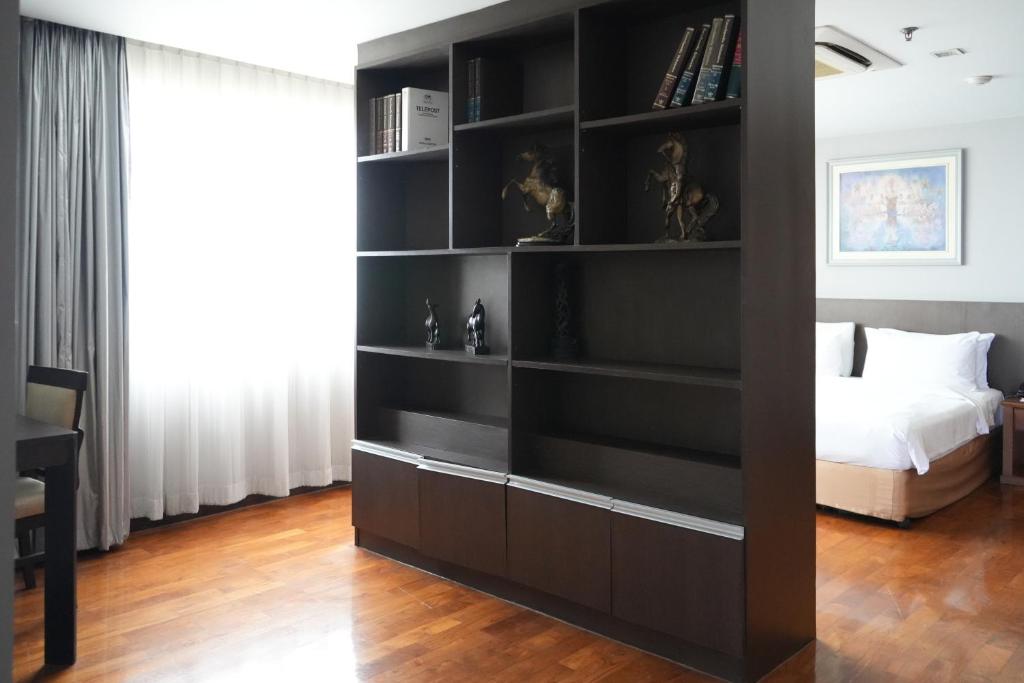 Royal Suite Hotel Bangkok - Resim 43