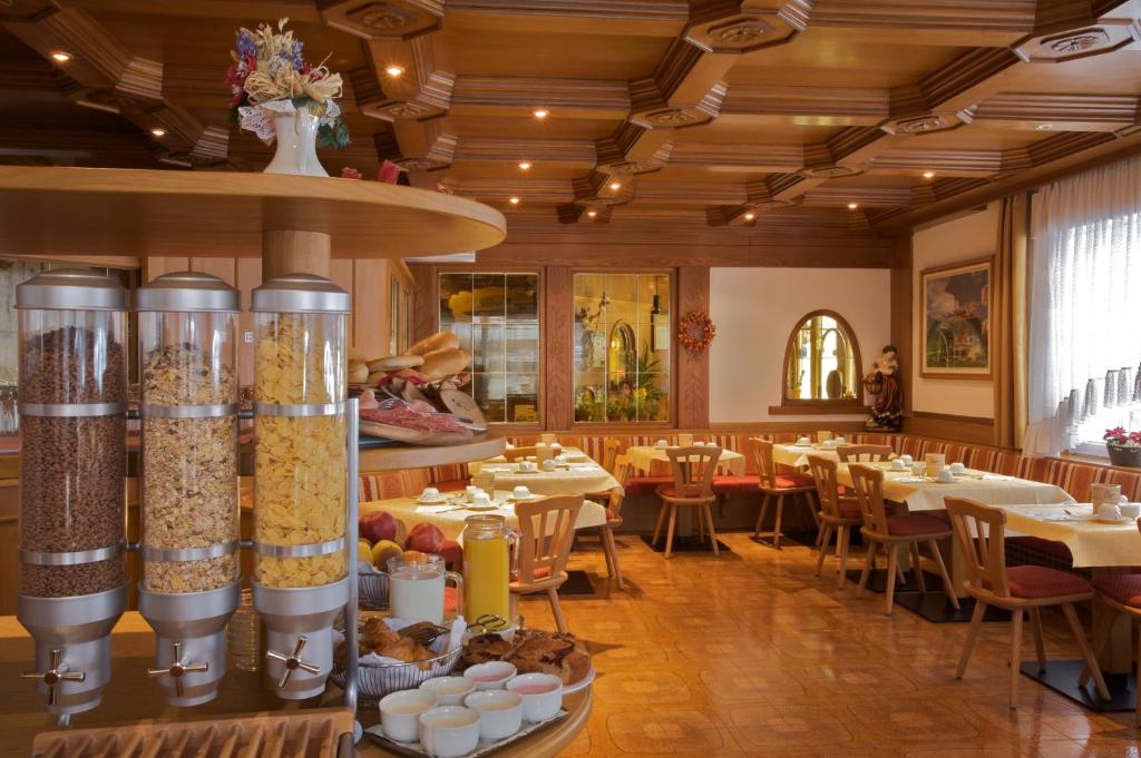 Fotografie z fotogalerie ubytování Hotel Diana v destinaci Canazei