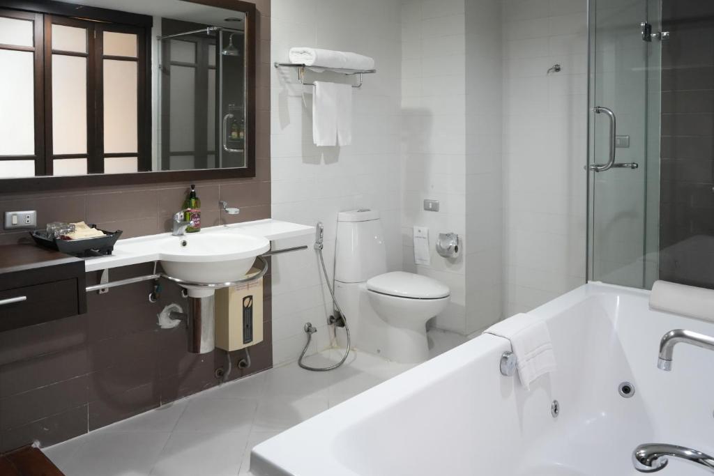 Royal Suite Hotel Bangkok - Resim 7
