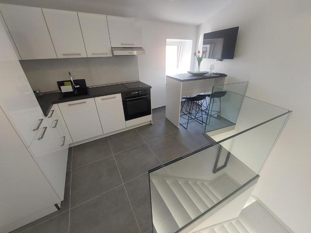 Afbeelding uit fotogalerij van Apartments R&B in Baška