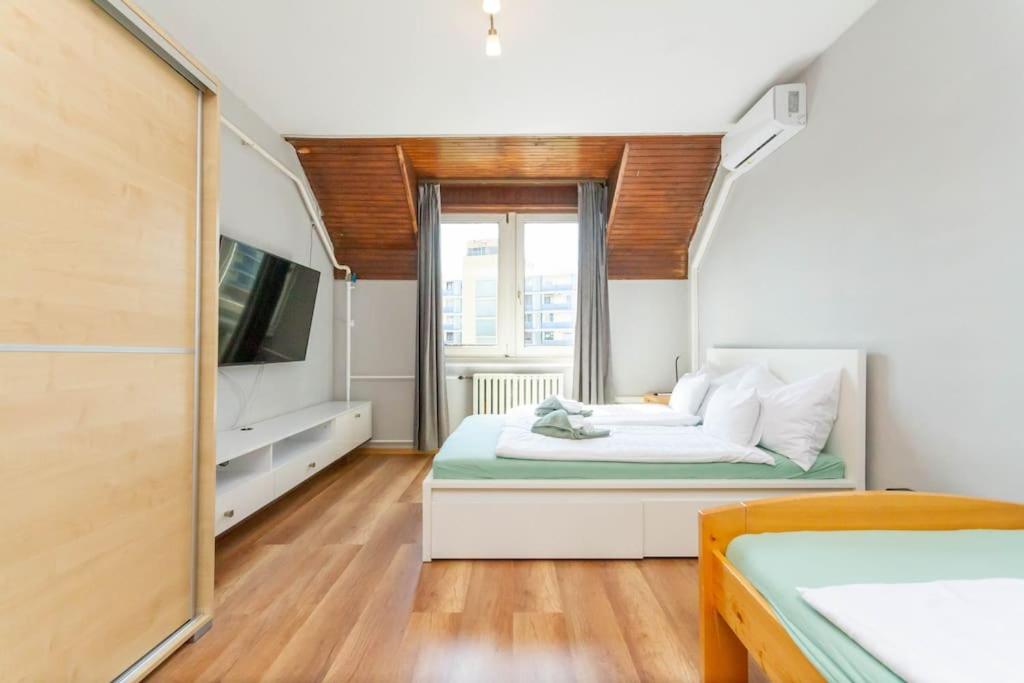 Budapest Grand Comfort Apartment By NW 1097 Budapest, Drégely utca 19 kép - 1