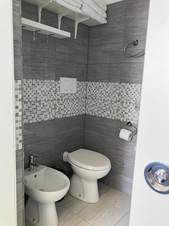 Koupelna v ubytování Jonio B&B