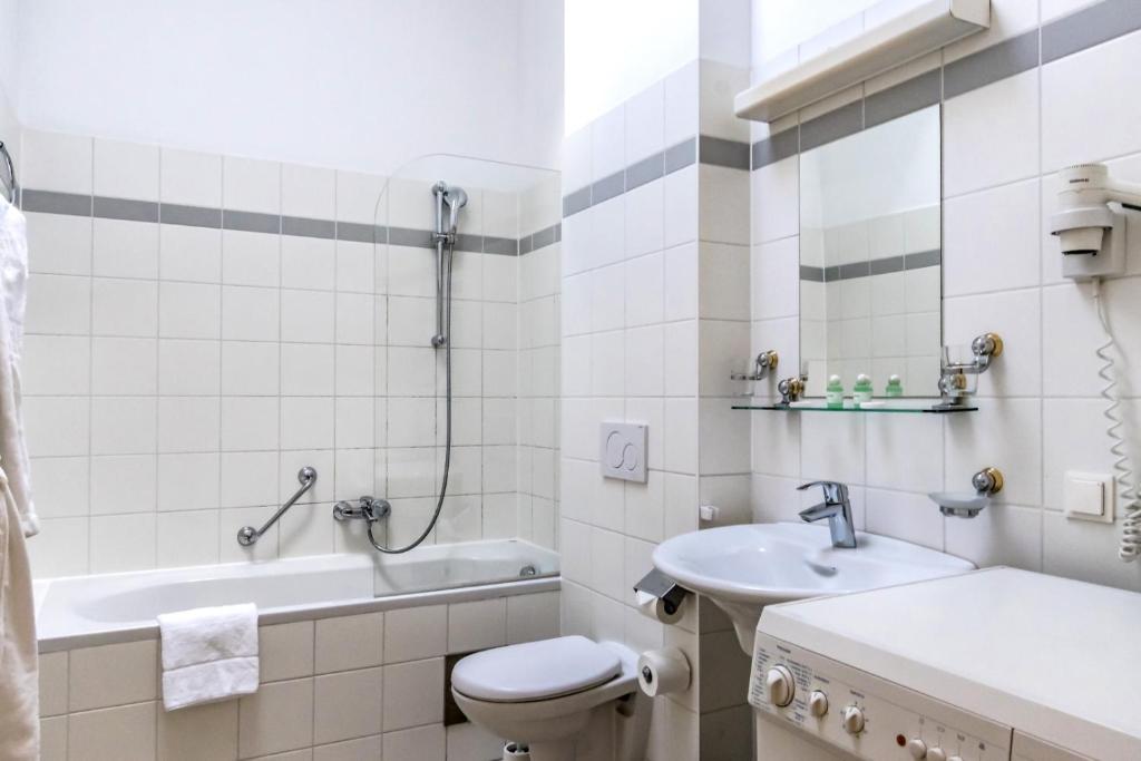 Koupelna v ubytování Hotel Corvinus Vienna - Newly Renovated