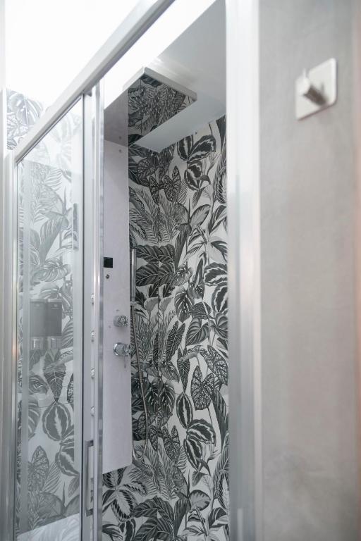 Trastevere Luxury Rooms - 16