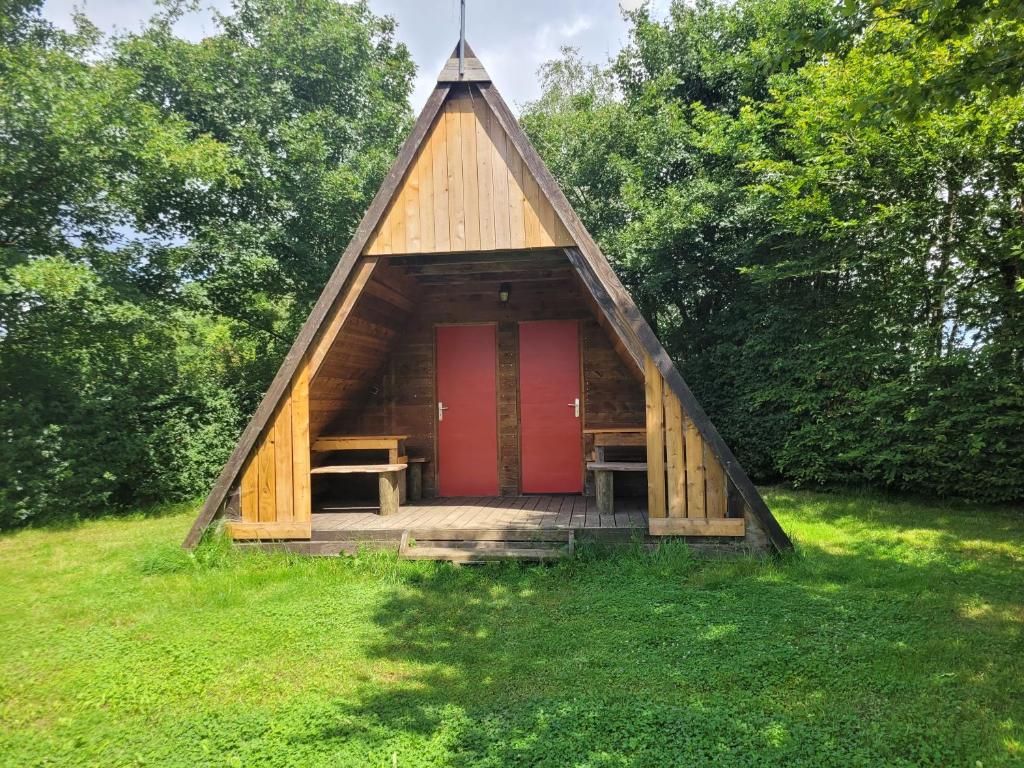 Camping les Hirondelles - Chalet De 1 Dormitorio