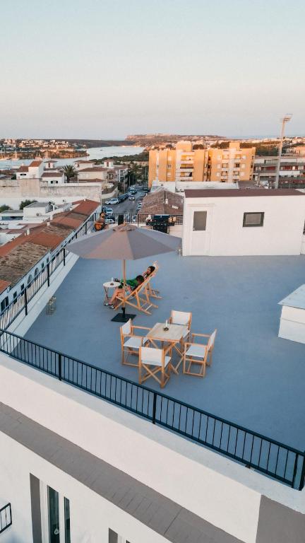 Balkón nebo terasa v ubytování Hostal SA Roqueta Mahon