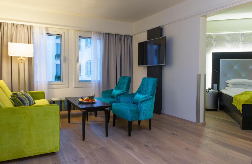 En eller flere senger på et rom på Thon Hotel Oslofjord