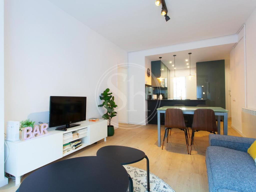 Bright Apartment for 5 in Sant Gervasi