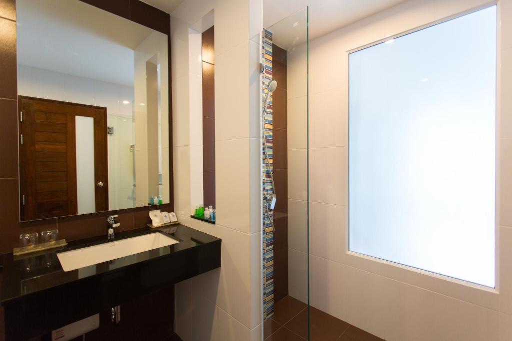The Phu Beach Hotel - SHA Plus - Family Pool Access