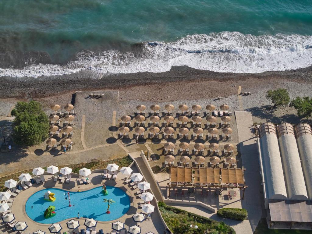 Nespecifikovaný výhled na moře nebo výhled na moře při pohledu z hotelu