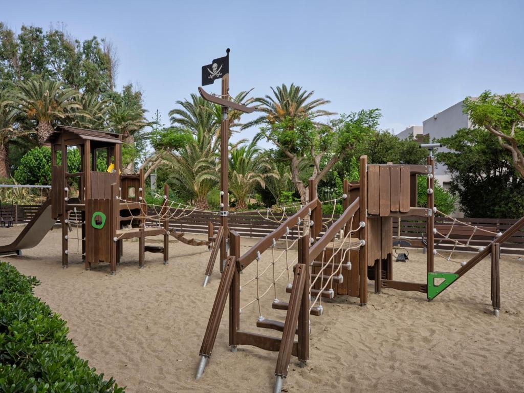 Herní místnost nebo prostor pro děti v ubytování Atlantica Ocean Beach Resort