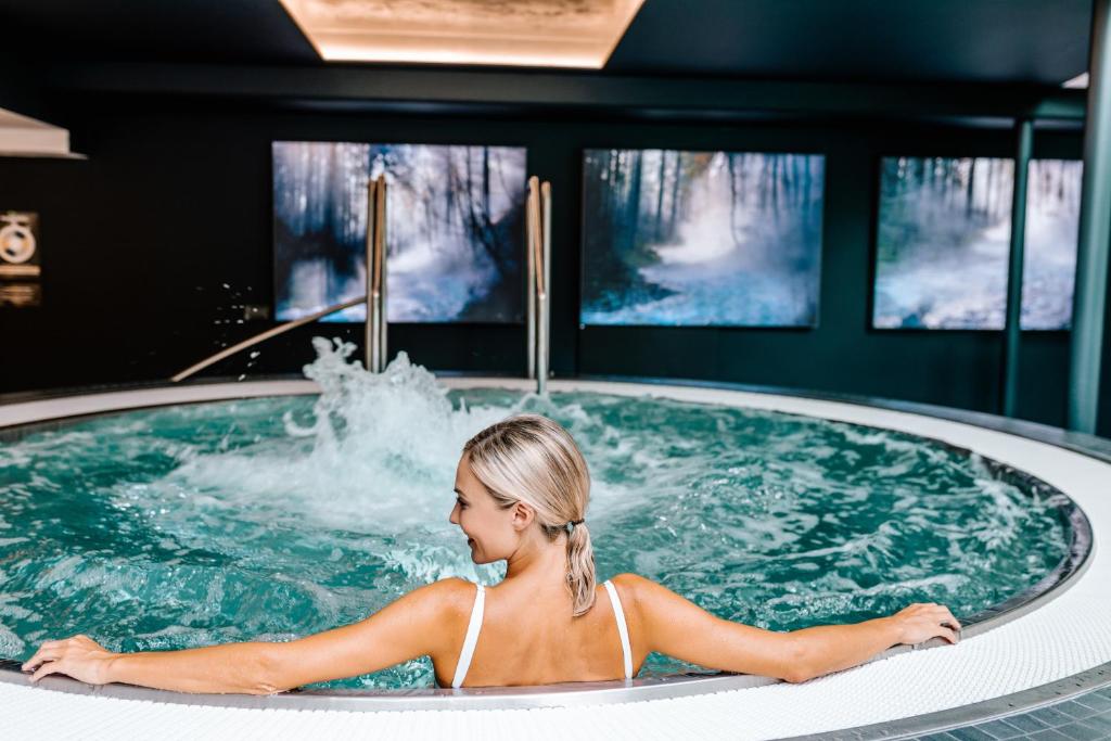 Hotel Warmbaderhof - 4