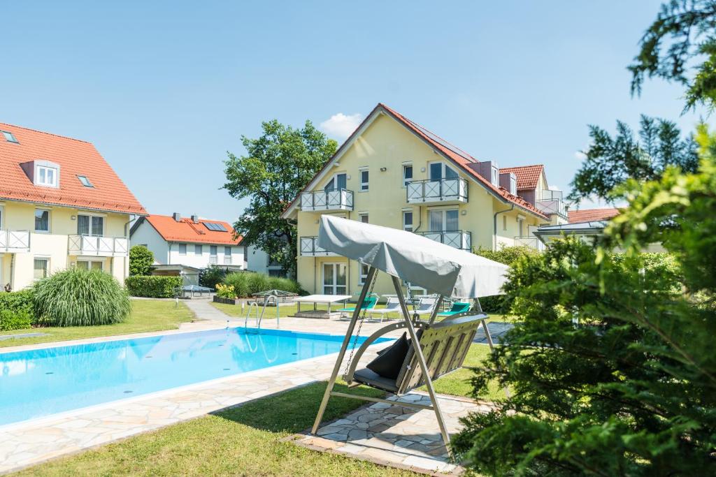 Bazén v ubytování Hotel Beim Schrey nebo v jeho okolí