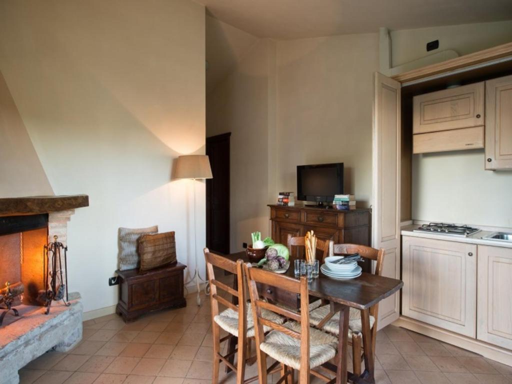 Kuchyňa alebo kuchynka v ubytovaní Valle di Assisi Country Apartments
