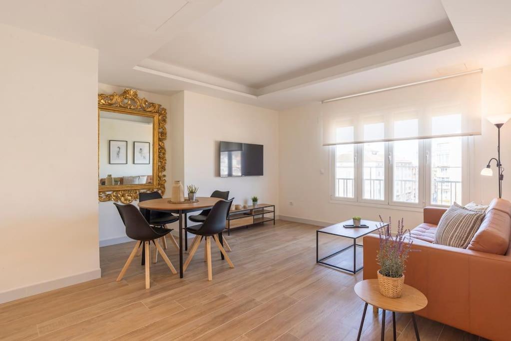 Tribuna I by ELE Apartmens