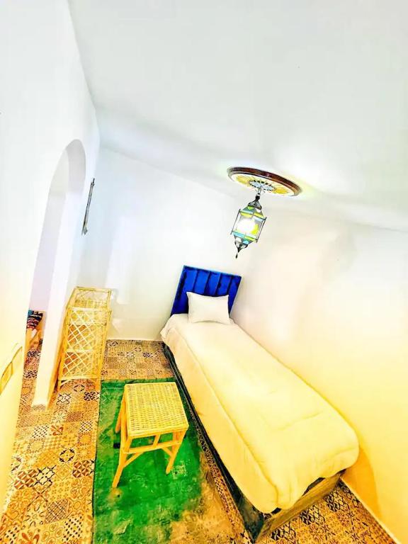 Postel nebo postele na pokoji v ubytování Hostel Tanger Medina