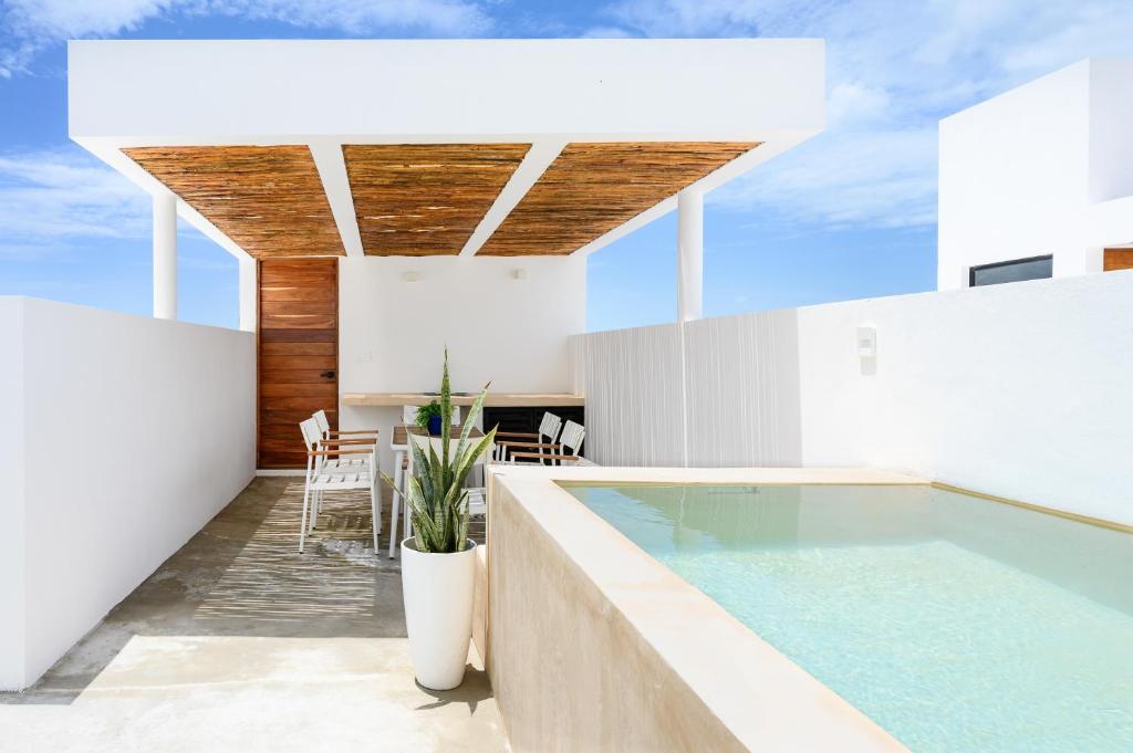 Bazén v ubytování Casa Nirvana - Puerto Arrecife nebo v jeho okolí