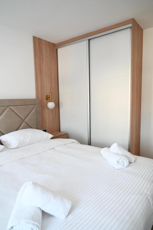 Postel nebo postele na pokoji v ubytování Apartman Vera 8 VRNJAČKA BANJA