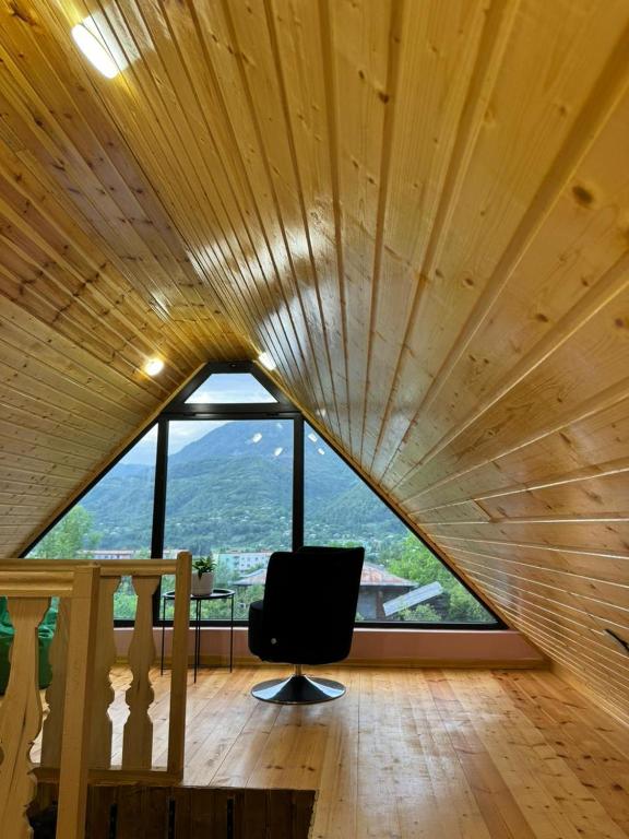 Fotografie z fotogalerie ubytování Cottage space v destinaci Ambrolauri