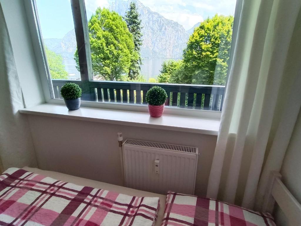 Nespecifikovaný výhled na hory nebo výhled na hory při pohledu z apartmánu