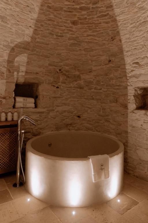 Koupelna v ubytování Trullo Amiura B&B