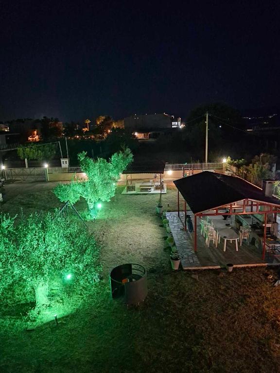 Fotografie z fotogalerie ubytování Κτήμα Καρνέση v destinaci Edipsos