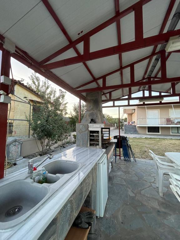 Fotografie z fotogalerie ubytování Κτήμα Καρνέση v destinaci Edipsos