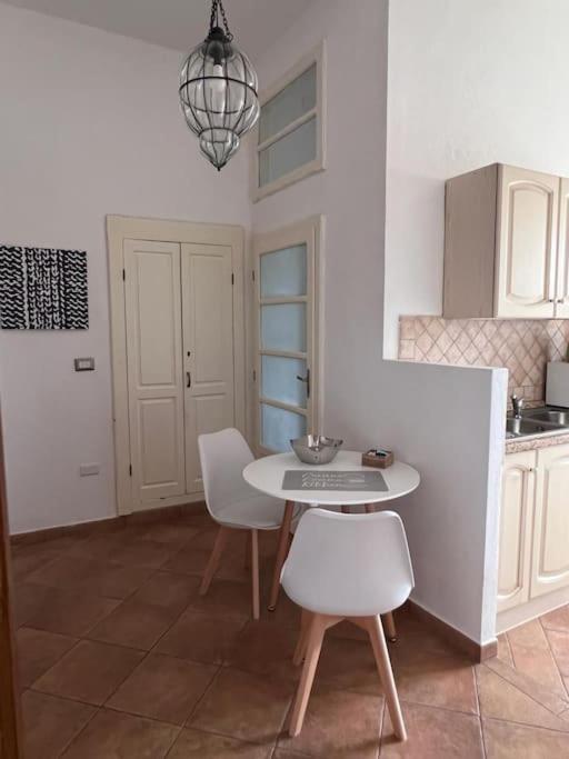 Kuchyň nebo kuchyňský kout v ubytování Casa Marisella