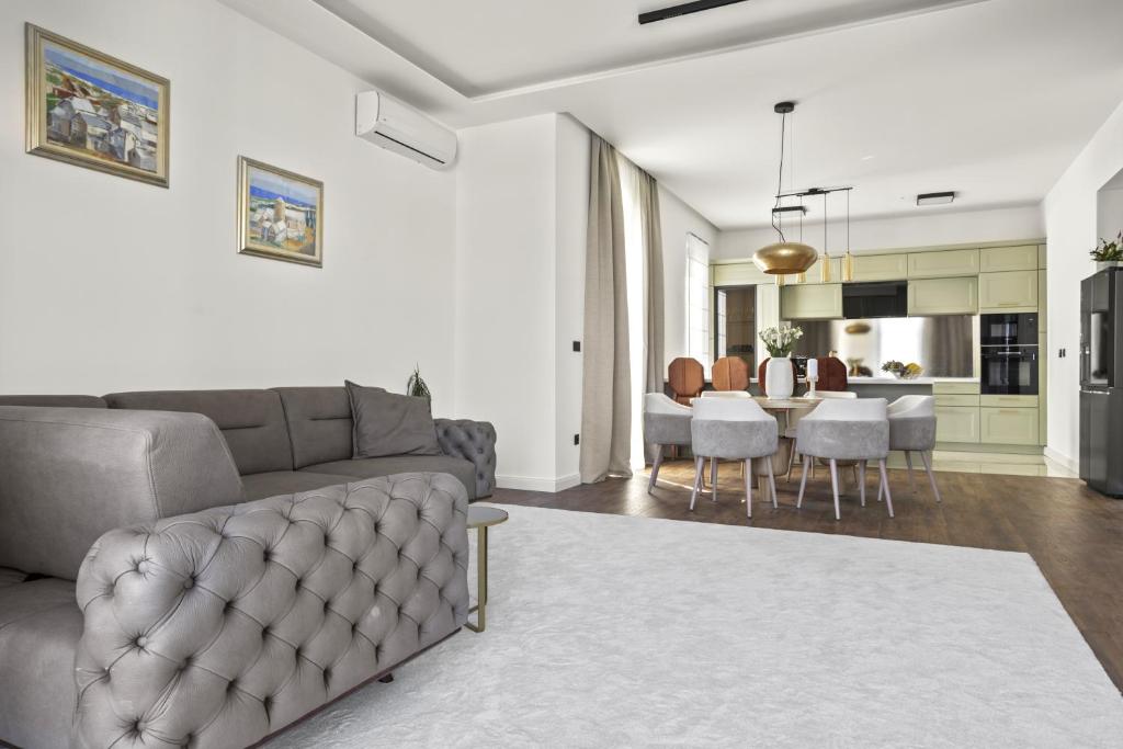 Posedenie v ubytovaní Luxury Penthouse Duce