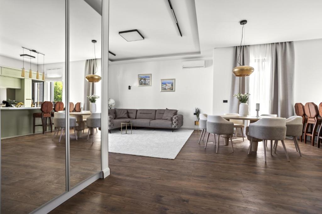 Posedenie v ubytovaní Luxury Penthouse Duce