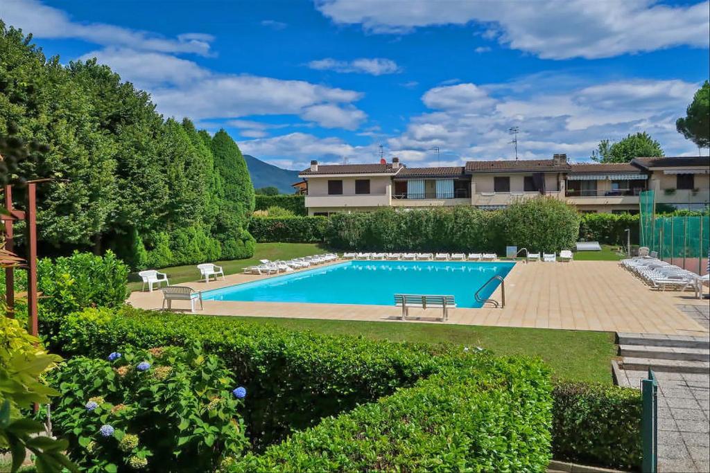 Viviana Apartment Happy Rentals, Monvalle (updated prices 2024)