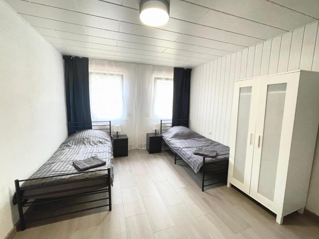 Foto dalla galleria di Local-Beds Ferienwohnung Monteurwohnung a Westeregeln