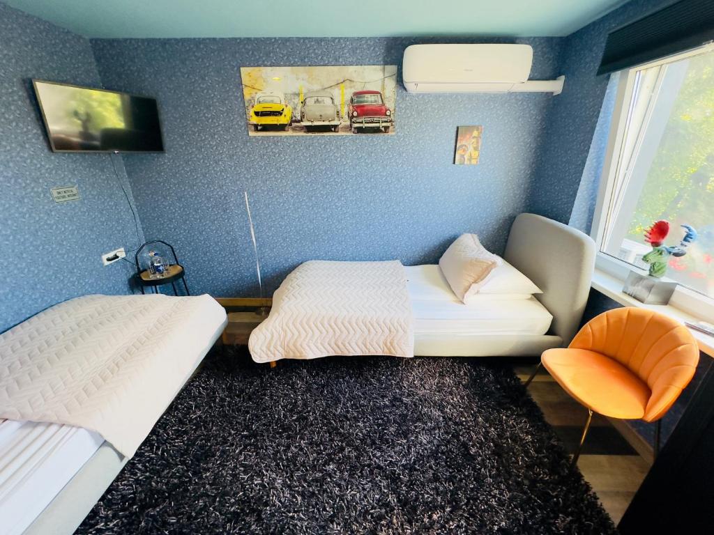 Very Bad Hootel - Chambre Lits Jumeaux Économique – Fin Heureuse