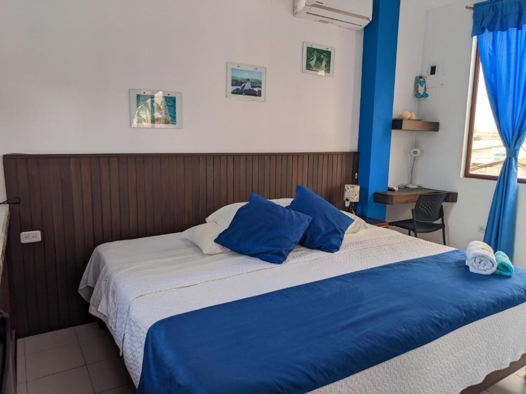 Postel nebo postele na pokoji v ubytování Sun Island