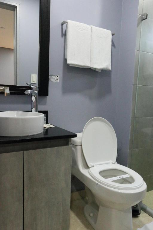 Koupelna v ubytování Hotel Loup