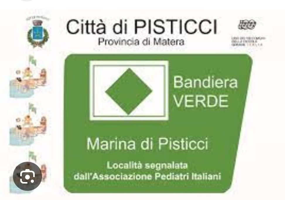 Certifikát, hodnocení, plakát nebo jiný dokument vystavený v ubytování La Piccola Bellezza