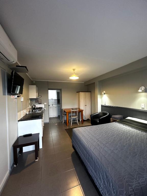 Central Court Motel - Resim 8